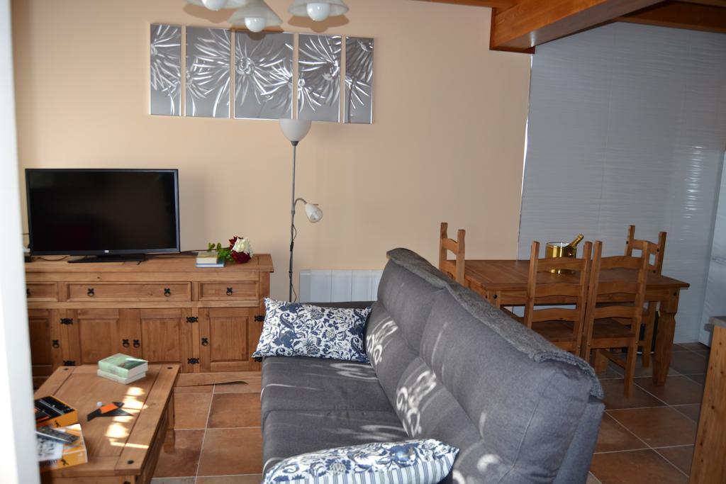 Casa Rural El Dolmen Bernuy-Salinero Номер фото